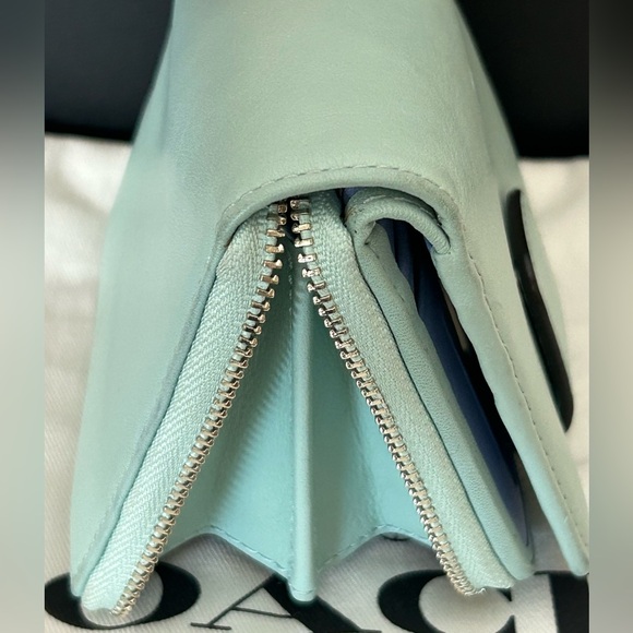 COACH Legacy Smooth Leather Compact Snap Wallet in Mint - Picture 5 of 6